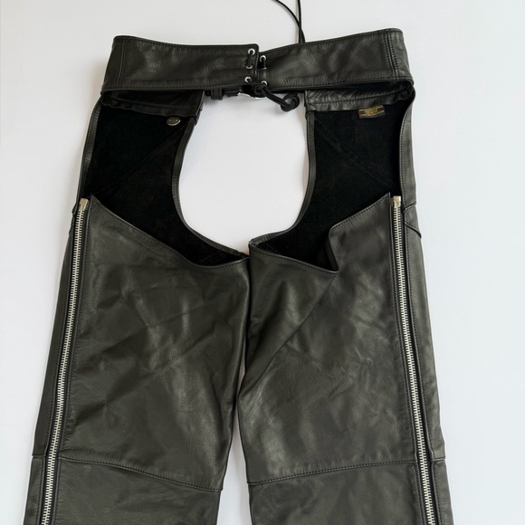 Men’s Genuine Harley Davidson USA Made Leather Chaps Size Large - Picture 15 of 16